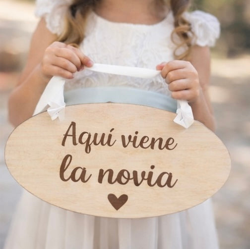 Cartel de madera para boda con frases divertidas – Cuelgue para niños o perros