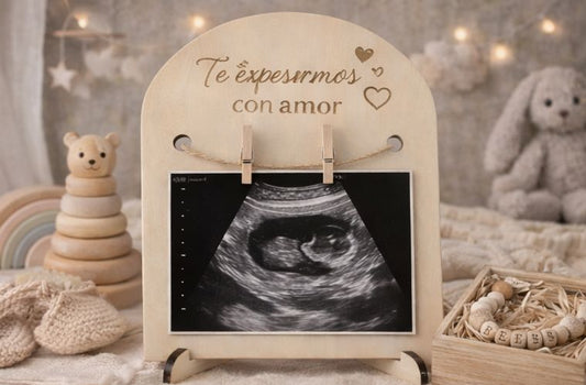 Marco de ecografía personalizado en madera – Recuerdo del embarazo