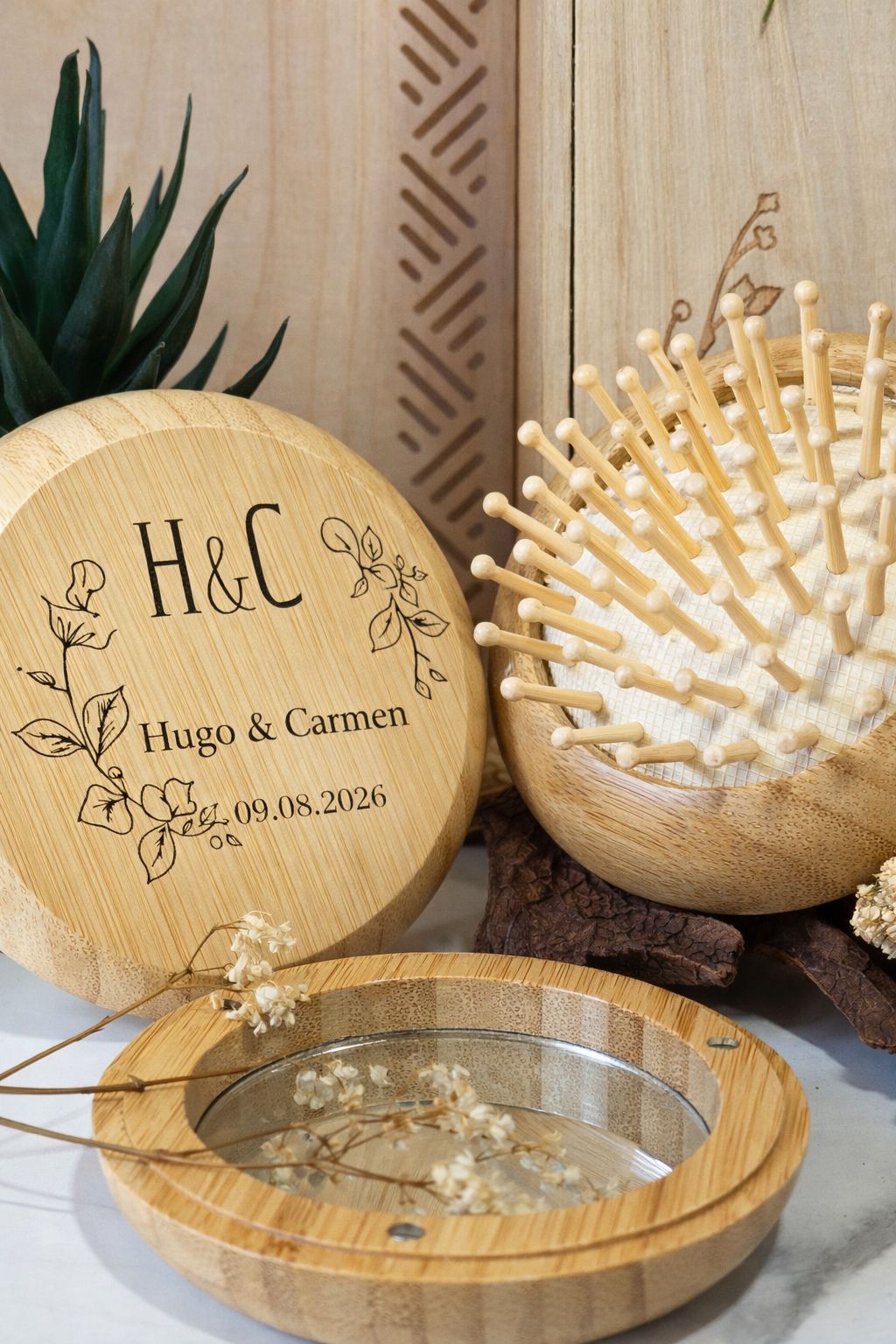 Set espejo y cepillo de Bambú Personalizado para Boda – Detalle Original para Invitados
